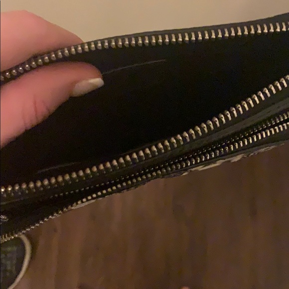 MILLY black and cream snakeskin crossbody purse - Picture 4 of 4